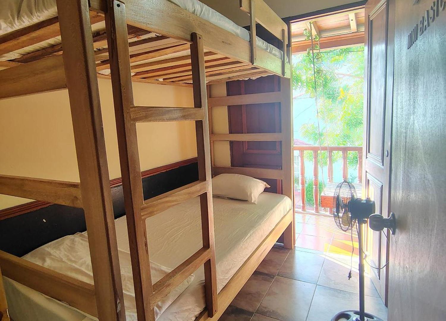 Economica Privada Individual Con Balcon