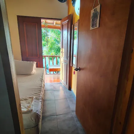 Económica Privada Individual Con Balcón Pensión Cartagena